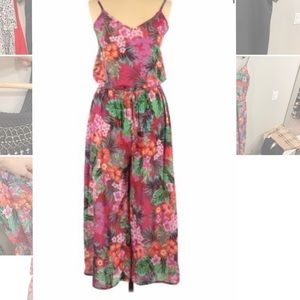 Show me your Mumu Floral Jumpsuit size M
